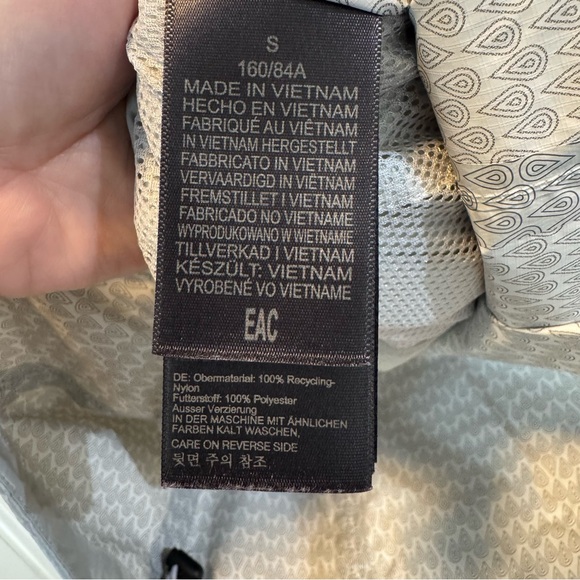 Marmot Women's Rain Jacket Shell - Picture 10 of 12